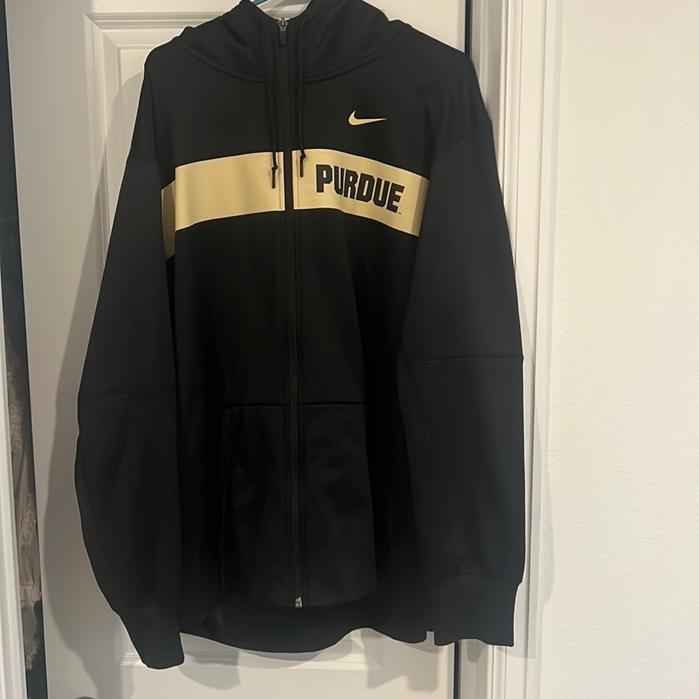 Selling a XL Purdue Jacket